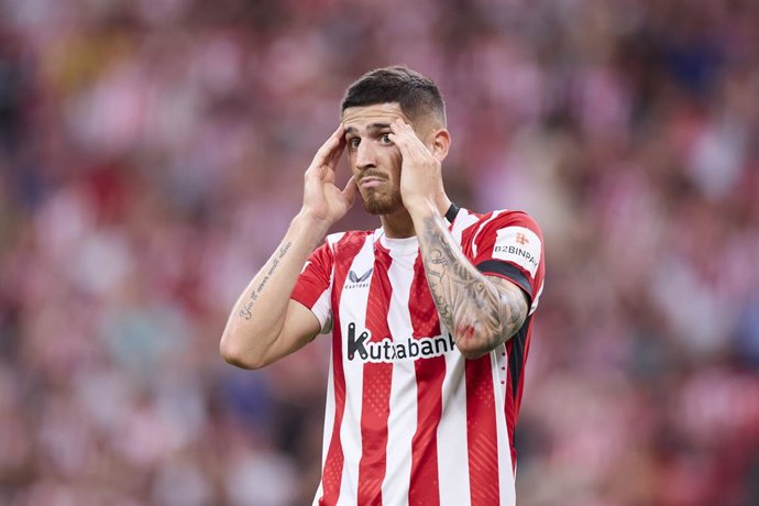 Fútbol/Liga Europa.- Oihan Sancet se queda fuera de una convocatoria para Roma con Nico Williams