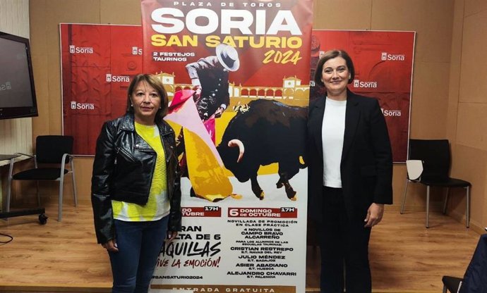 Lourdes Andrés (ida) y Silvia San Vicente presentan los festejos taurinos de las fiestas patronales de Soria.