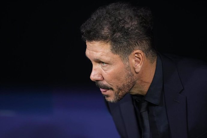 El entrenador del Atlético de Madrid, Diego Pablo Simeone, en un partido de Champions.