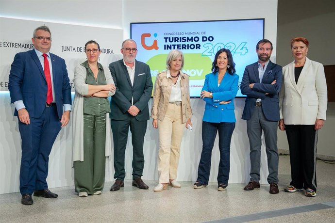 Presentación en Mérida del I Congreso Mundial de Turismo de Interior