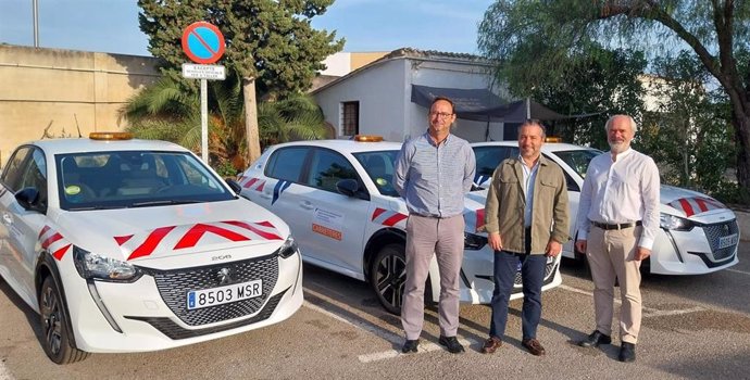 El Consell de Mallorca renueva la flota de vigilancia de las carreteras con cuatro nuevos coches eléctricos