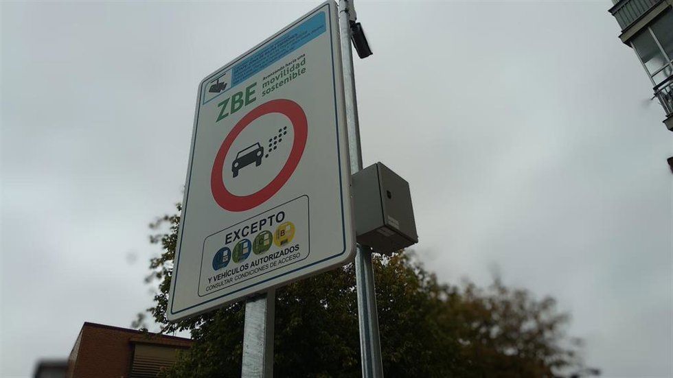 Cartel de Zona de Bajas Emisiones