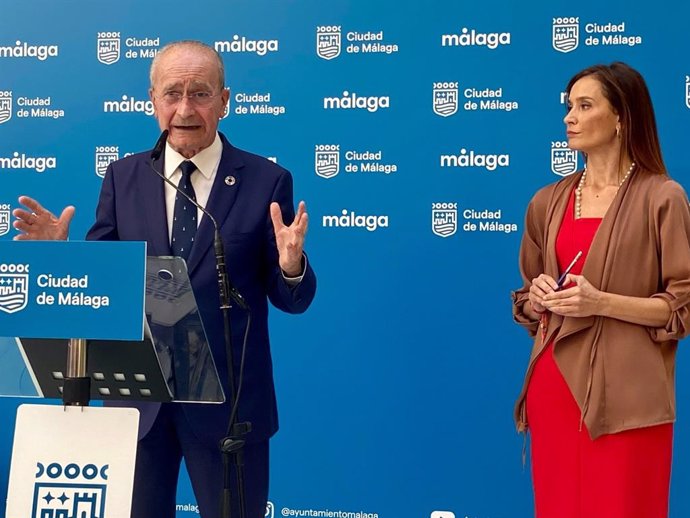 El alcalde de Málaga, Francisco de la Torre, en rueda de prensa.