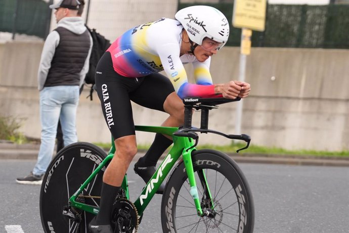 Archivo - Orluis Alberto Aular Sanabria of Caja Rural–Seguros RGA during the Itzulia Basque Country 2024, cycling event, stage 1 Irun - Irun, Individual time trial on April 1, 2024 in Irun, Spain - Photo Laurent Lairys / DPPI