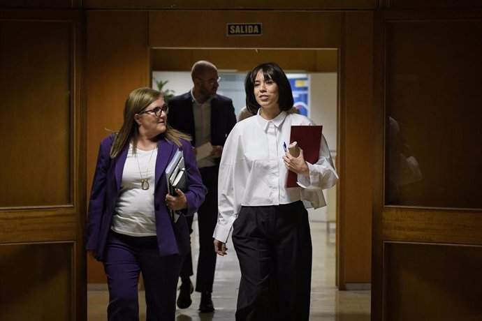 La Secretaria de Estado de Innovación, Teresa Riesgo (i) y la ministra de Ciencia, Innovación y Universidades, Diana Morant (d), llegan a la reunión de la Alianza por el PERTE Aeroespacial, a 25 de septiembre de 2024, en Madrid (España). 