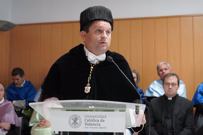 El rector de la Universidad Católica de Valencia (UCV), José Manuel Pagán, en el acto de apertura de curso