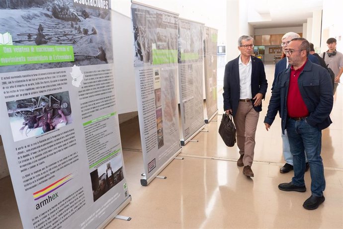 El presidente de la Diputación de Cáceres, Miguel Ángel Morales, inaugura un curso sobre Memoria Histórica en la UEx