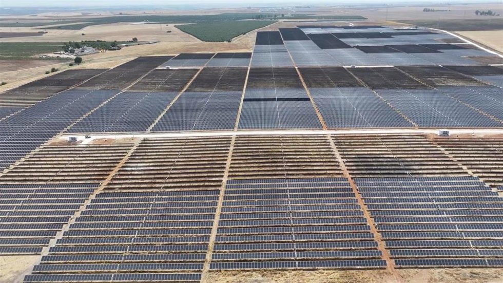 Planta fotovoltaica de Naturgy en Villanueva del Rey.