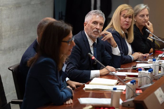 El ministro del Interior, Fernando Grande-Marlaska  tras intervenir en el I Congreso de Derecho Penitenciario en el Colegio de la Abogacía de Bizkaia