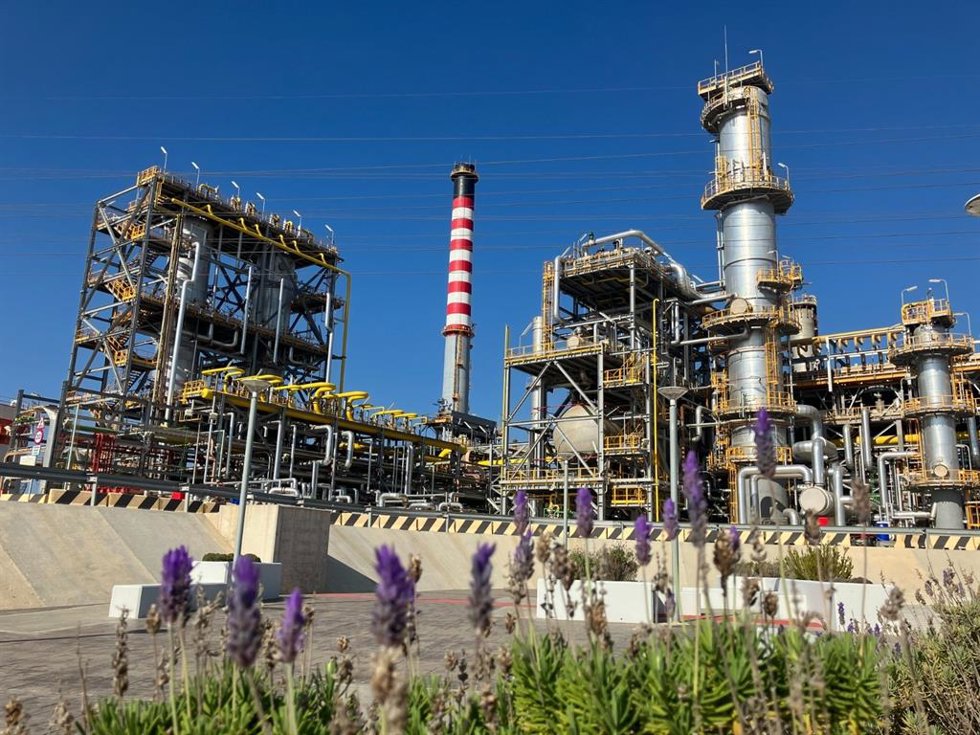 Cepsa lanza su producto NextLab Low Carbon en Europa y Asia, que fabricará en su planta de Puente Mayorga