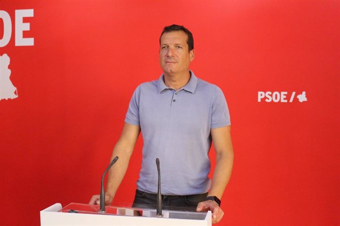 El diputado regional del PSOE, Manuel Sevilla