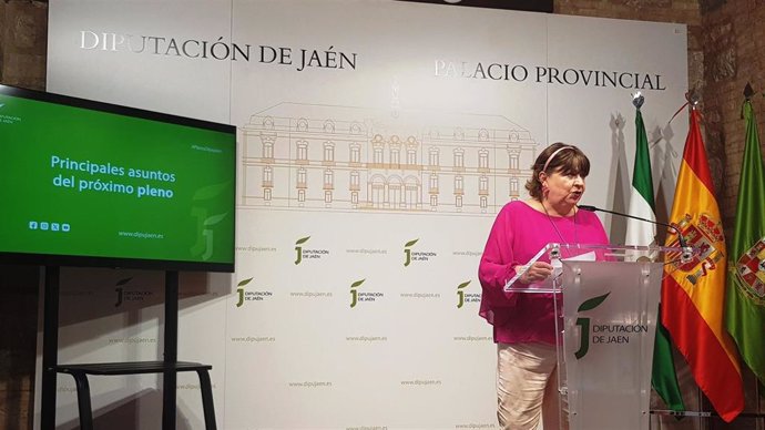 Pilar Parra durante la rueda de prensa