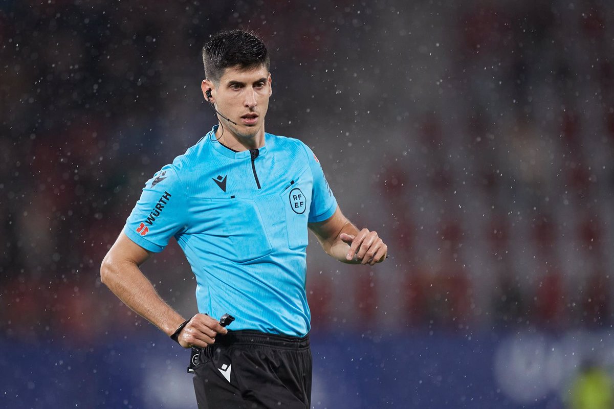 Busquets Ferrer will referee the derby between Atlético and Real Madrid