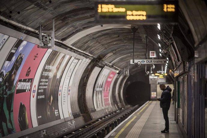 Archivo - Imagen de archivo del metro de Londres. 