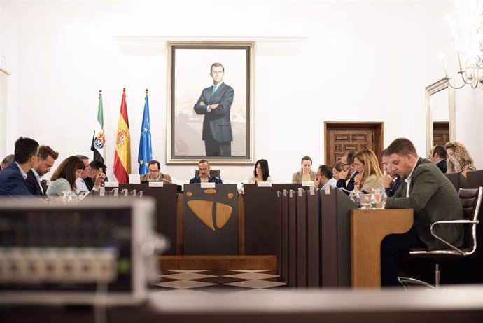 Pleno de la Diputación de Cáceres del mes de septiembre