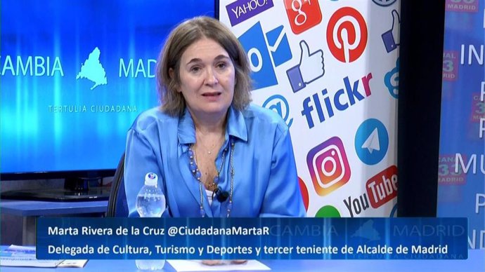 La concejala delegada de Cultura, Turismo y Deportes del Ayuntamiento de Madrid, Marta Rivera de la Cruz, en la entrevista en Canal 33 TV.