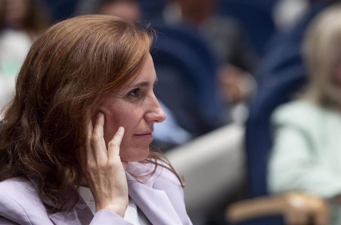 La ministra de Sanidad, Mónica García