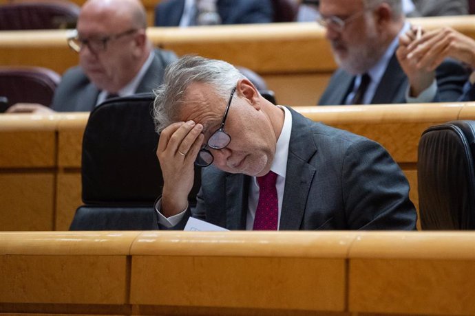 El ministro de Política Territorial y Memoria Democrática, Ángel Víctor Torres, durante una sesión de control de Gobierno en el Senado, a 24 de septiembre de 2024, en Madrid (España). Una semana más el Gobierno tendrá que hacer frente a preguntas relacion