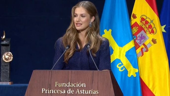 Archivo - La princesa Leonor durante su intervención en la Ceremonia de los Premios Princesa de Asturias 2023.