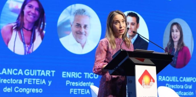 La directora general de Planificación Estratégica y Logística, Raquel Campos, durante su intervención en el congreso.