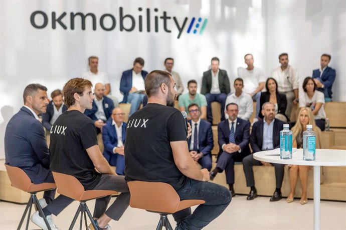 Acto presentación LIUX & OK Mobility