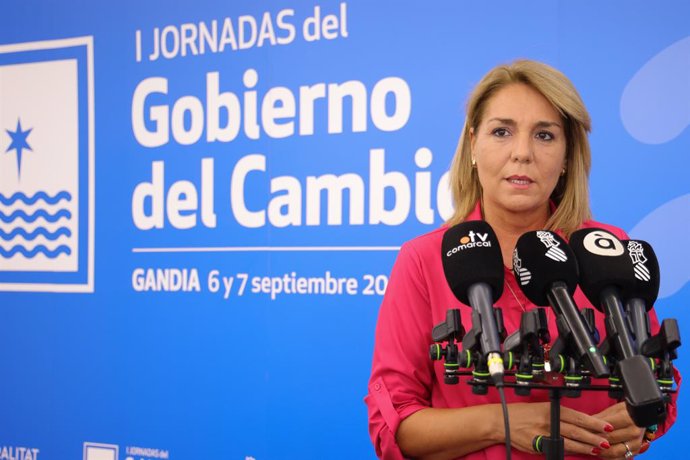 La vicepresidenta i consellera de Serveis Socials, Igualtat i Habitatge, Susana Camareror, en imatge d'arxiu