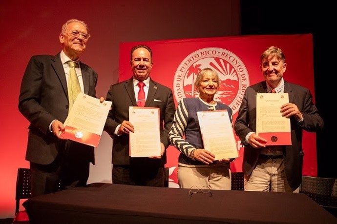 Luis García Montero inaugura la segunda cátedra del Instituto Cervantes en la Universidad de Puerto Rico-Recinto de Ríos Piedras (UPRRP), a 26 de septiembre del 2024.