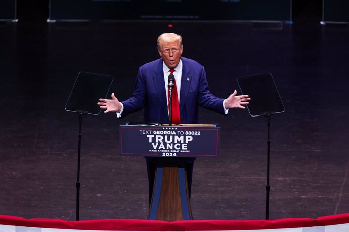 September 24, 2024, Savannah, Georgia, USA: 09/24/2024 - Savannah, GA - Former president and Republican presidential nominee Donald Trump gives a speech at a campaign rally at Savannah Civic Center in Savannah, GA.Zuma Press