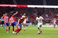 LaLiga denunciará y pedirá la detención inmediata de "los instigadores de la campaña de odio" en el derbi