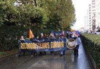 Un centenar de personas acuden a la manifestación convocada por la Asociación Alfonso I para "reconquistar Europa"
