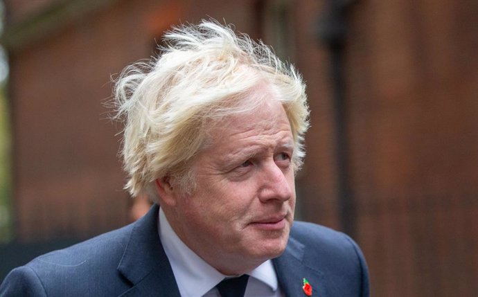 Archivo - November 12, 2023, London, England, United Kingdom: Former UK Prime Minister BORIS JOHNSON arrives at Downing Street ahead of Remembrance Sunday ceremony.