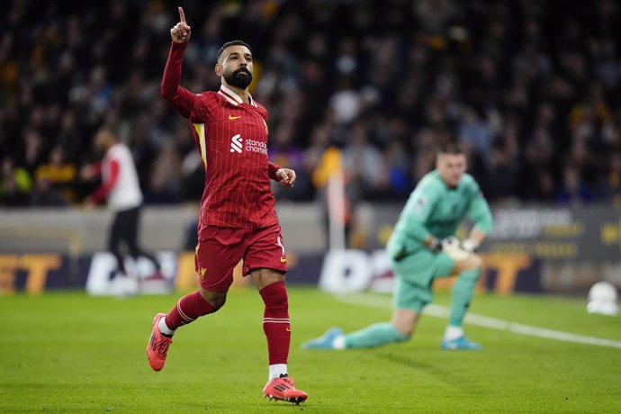 Fútbol/Premier.- (Crónica) El City pincha, el Arsenal aprovecha y el Liverpool se pone líder de la Premier