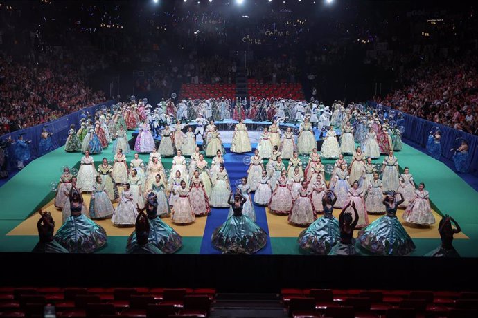 Elegidas las 26 candidatas a falleras mayores de València 2025