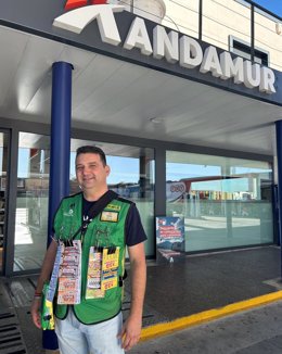 Andrés Redondo, vendedor de la ONCE en Guarromán (Jaén).