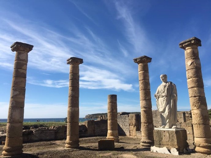 Archivo - La programación incluye también una excursión al complejo arqueológico de Baelo Claudia (Tarifa). 