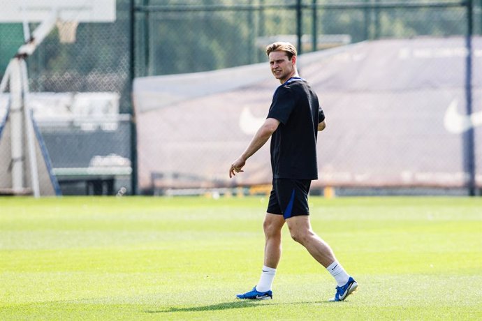 Frenkie de Jong during the training day of FC Barcelona ahead the Spanish League, La Liga EA Sports, football match against Getafe CF at Ciudad Esportiva Joan Gamper on September 24, 2024 in Sant Joan Despi, Barcelona, Spain.