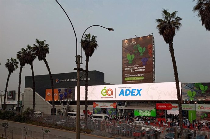 Feria Expoalimentaria en las instalaciones del Jockey Club del Perú.