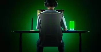 Razer impulsa los videojuegos inmersivos con su primer cojín háptico Razer Freyja y los auriculares Kraken V4 Pro