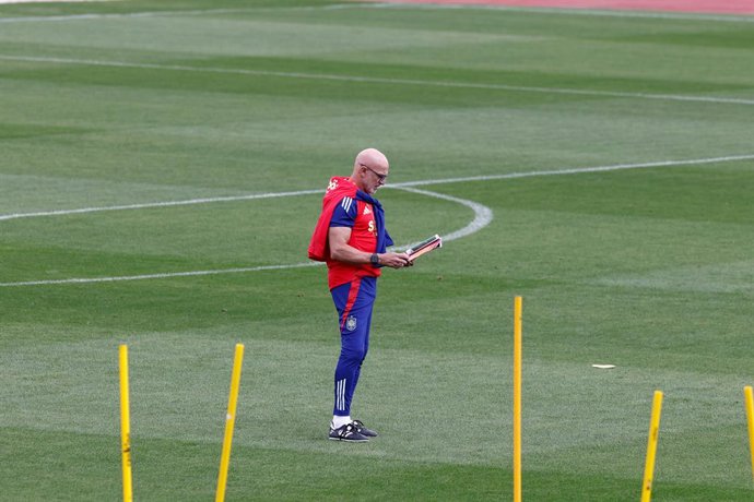 Luis de la Fuente during the training session of Spain Team ahead the UEFA Nations League matches against Serbia and Switzerland at Ciudad del Futbol on September 04, 2024, in Las Rozas, Madrid, Spain.