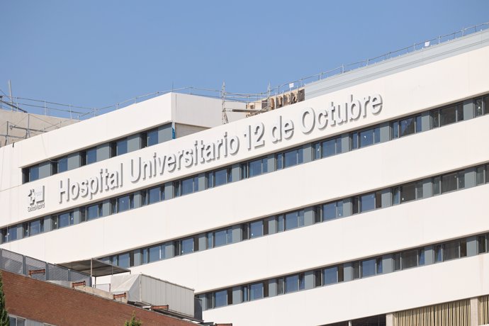 Edificio del Hospital 12 de octubre, a 8 de septiembre de 2023, en Madrid (España). El Ejecutivo madrileño calcula que las obras del Hospital 12 de octubre concluirán a finales de año y los pacientes podrán ser atendidos en el nuevo espacio.