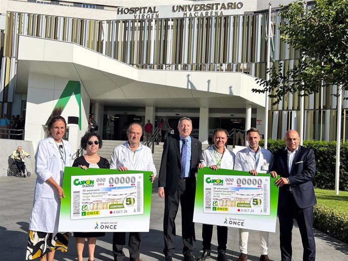 Presentación del cupón del 8 de octubre, dedicado al 50 aniversario del Hospital Macarena.