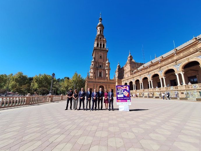 La Subdelegación del Gobierno en Sevilla presenta el concurso 'Y tú, ¿Cómo lo ves?'.