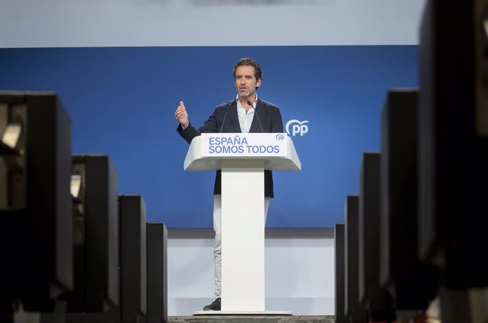 El diputado nacional y portavoz del PP, Borja Sémper, durante una rueda de prensa tras la celebración del Comité de Dirección del Partido Popular en la sede nacional del partido, en Madrid (España). Durante su comparecencia, Sémper ha anunciado que su par