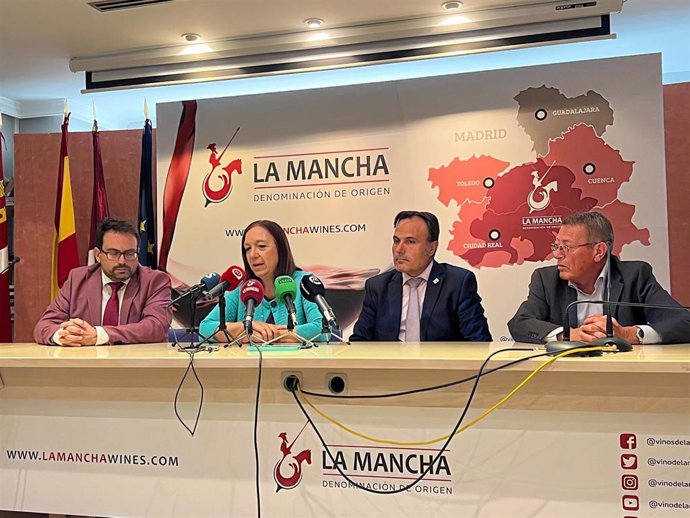 Onda Cero volverá a pasear sus emblemáticos programas por las zonas de influencia de la DO Mancha