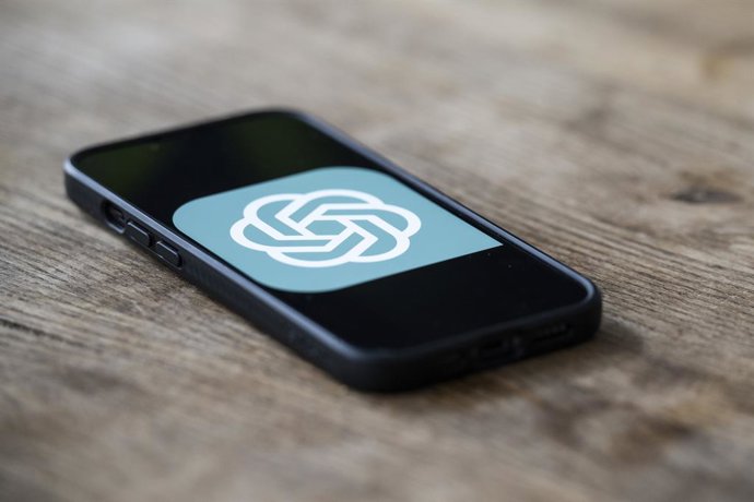 Archivo - Latam.-OpenAI planea aumentar el precio de su suscripción a ChatGPT Plus hasta los 44 dólares al mes en los próximos cinco años