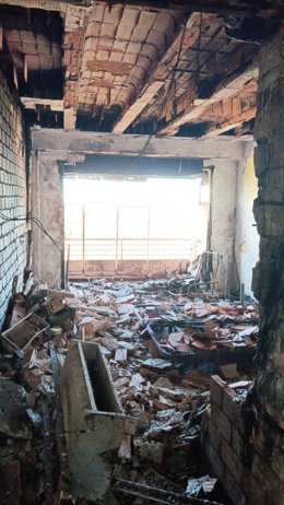 Imatge d'instal·lacions de l'antic Hotel Sidi Saler de València després de l'inendi registrat en l'immoble. 