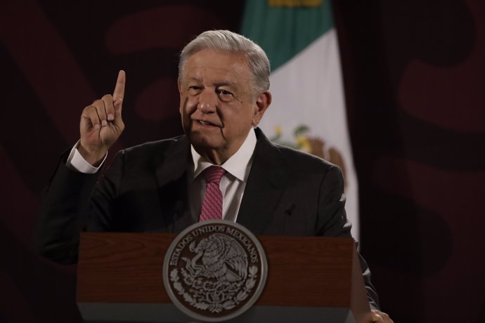 Archivo - 03 June 2024, Mexico, Mexico City: Mexican President Andres Manuel Lopez Obrador, gives a press conference after the Mexicana general elections. Photo: Luis Barron/eyepix via ZUMA Press Wire/dpa