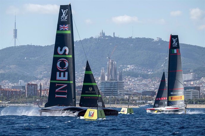 September 30, 2024. Louis Vuitton Cup Final, Race Day 4. INEOS BRITANNIA, LUNA ROSSA PRADA PIRELLI TEAM