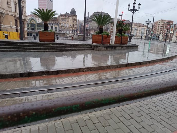 Archivo - Lluvia en Bilbao