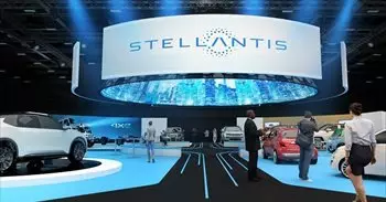 Stellantis y Aston Martin lideran las caídas en Bolsa del sector por el recorte de previsiones